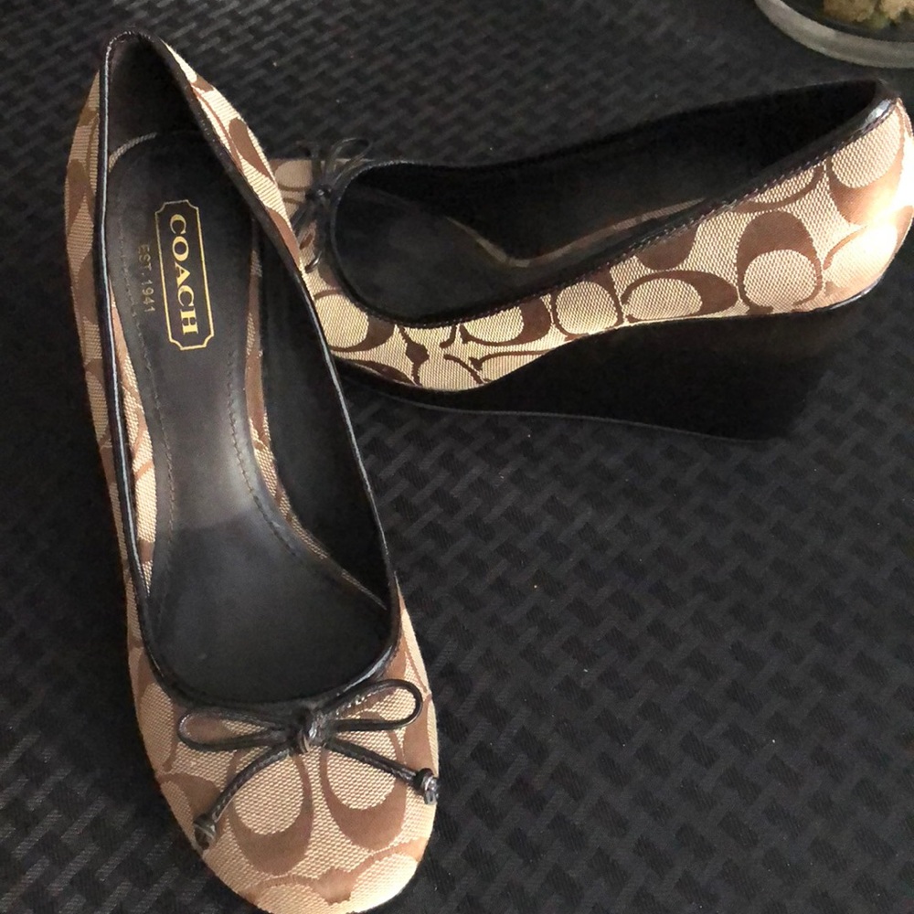 Coach wedges